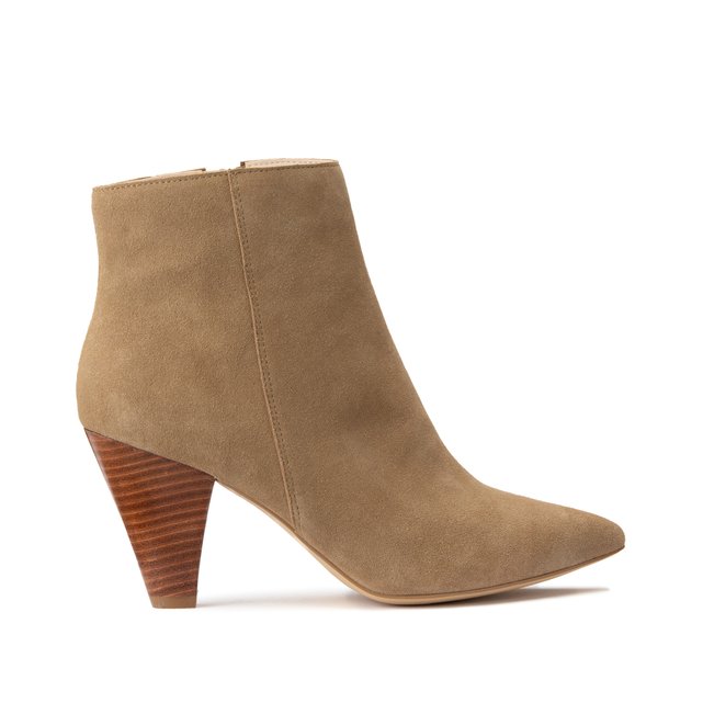 Suede high heeled boots with pointed 