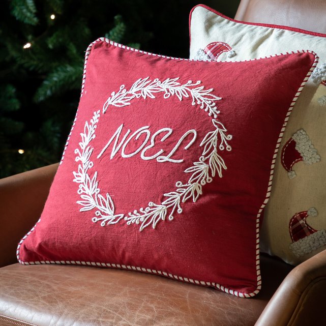 Pink on sale christmas cushions