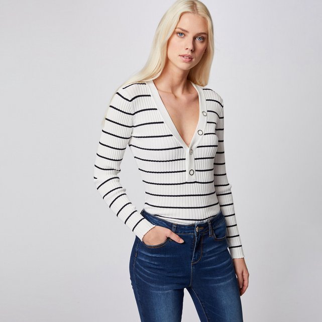 fine knit v neck jumper