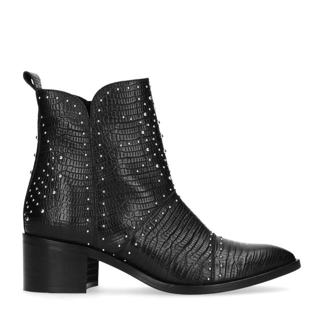 bottines noires avec clous