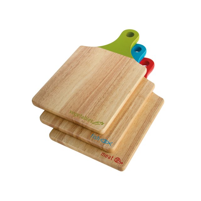 colour coded wooden chopping boards