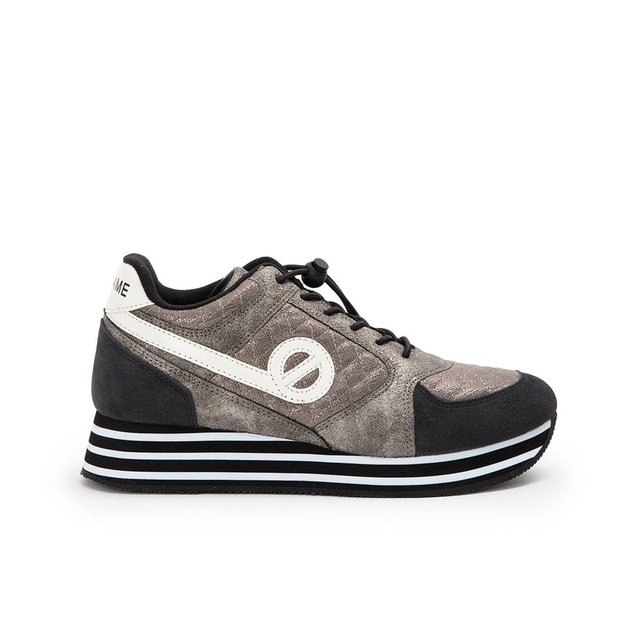 no name parko jogger