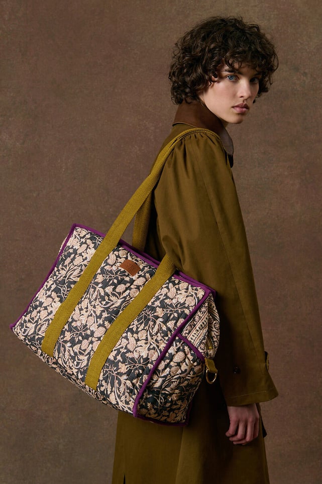 Lilio overnight bag, beige print/black, Louise Misha | La Redoute