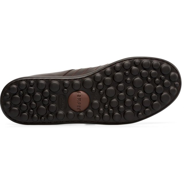 camper pelotas marron
