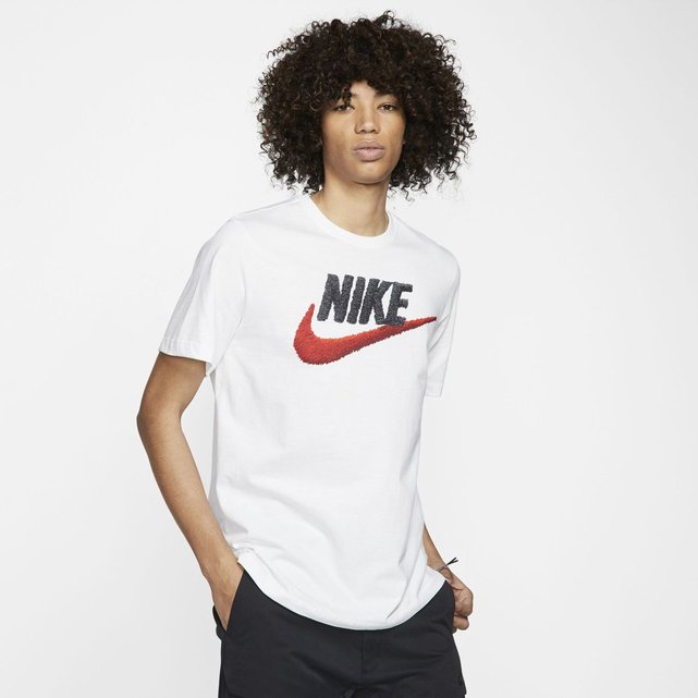 t shirt nike sportswear