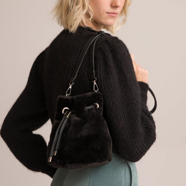 Recycled bucket bag in faux fur black La Redoute Collections | La