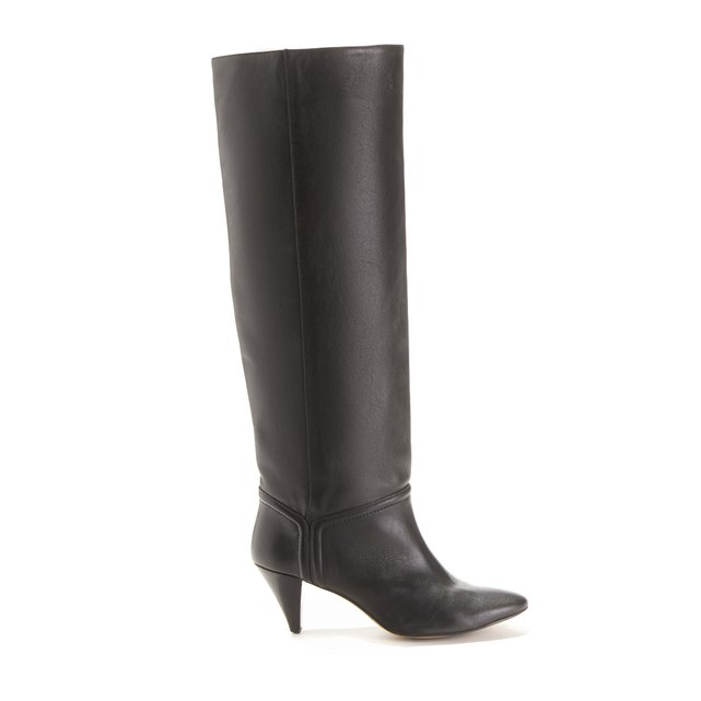 Leather knee-high boots with stiletto 
