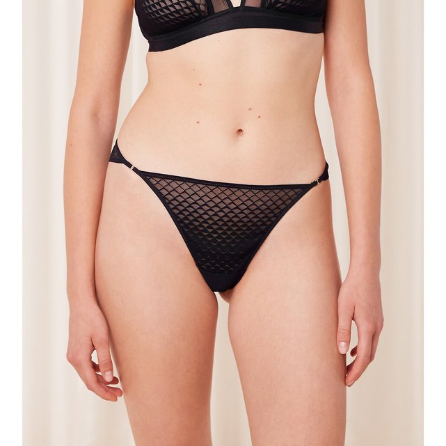 String taille haute Shape Smart Noir Triumph