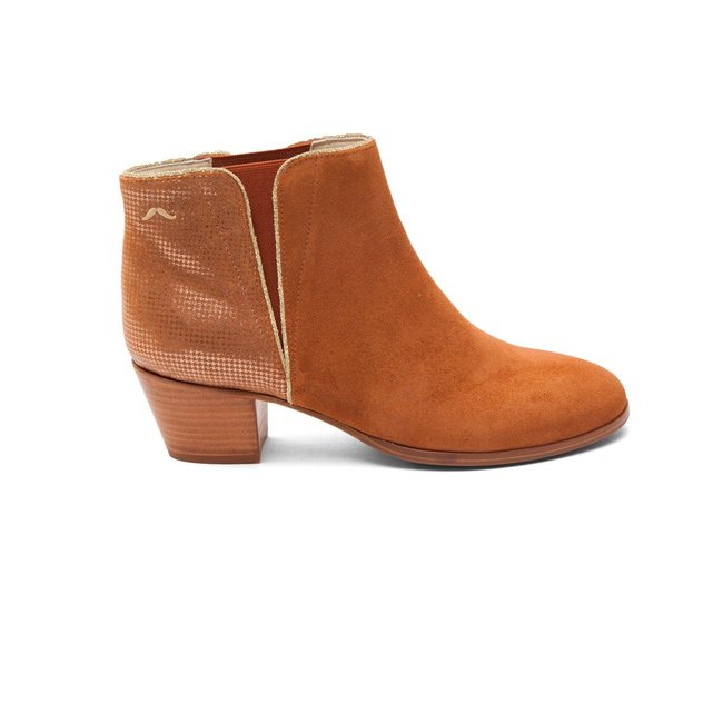 bottines m moustache