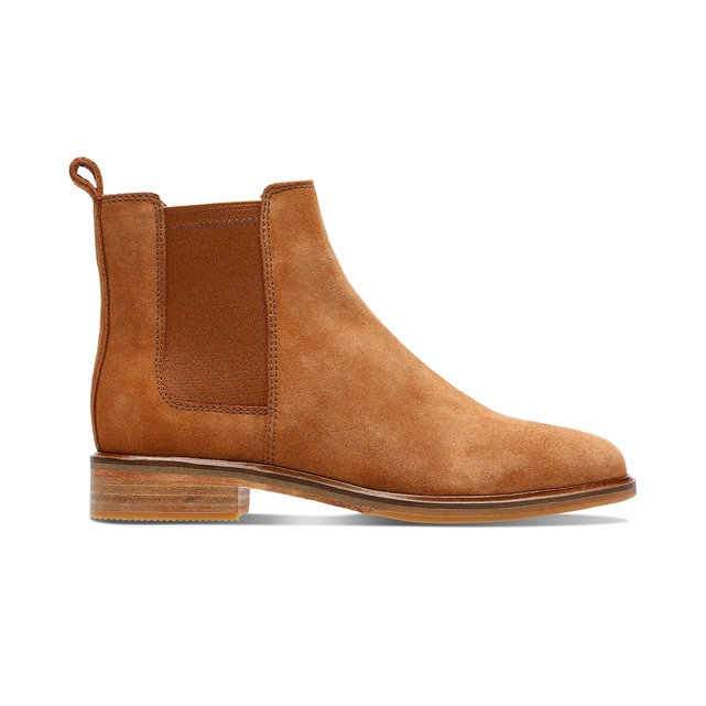 arlo chelsea boot kelly and katie