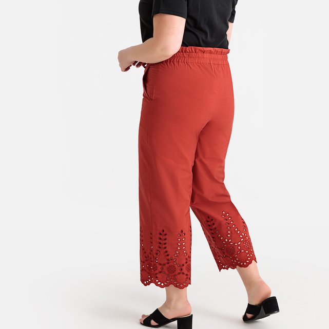 Weite hose mit hohem bund und stickerei am beinabschluss Weite hose mit hohem bund und stickerei am beinabschluss