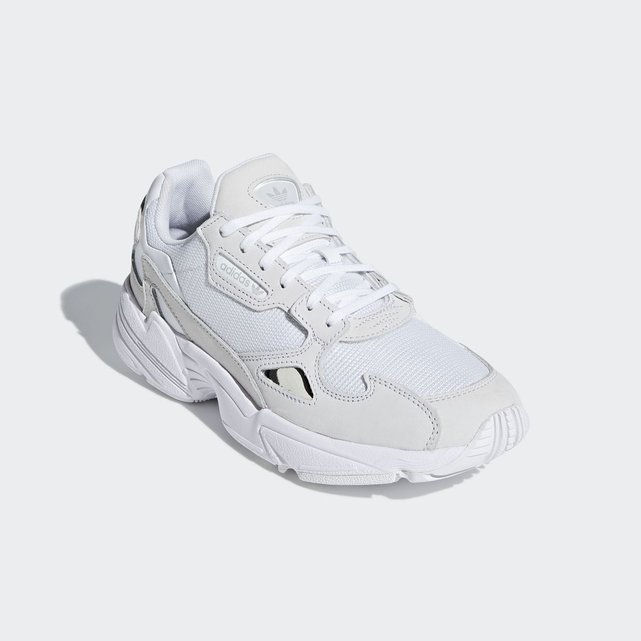 adidas falcon blanche et doré