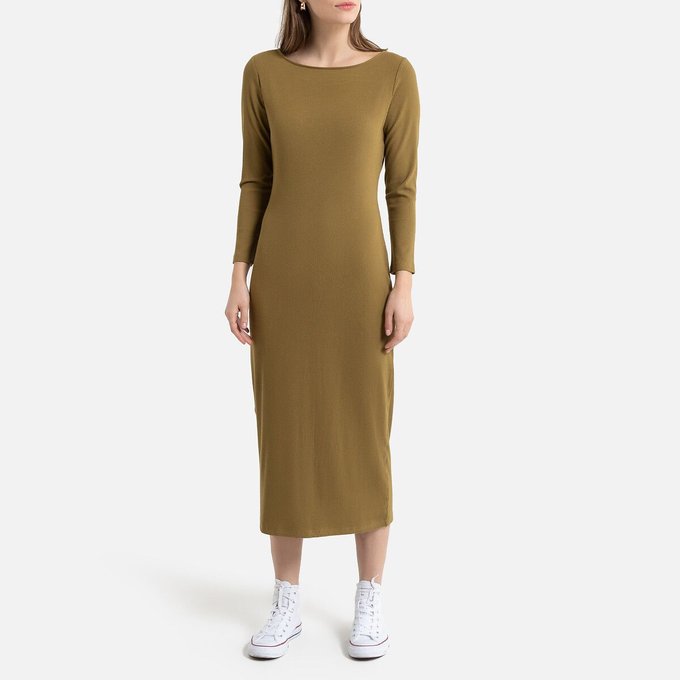 robe longue pres du corp