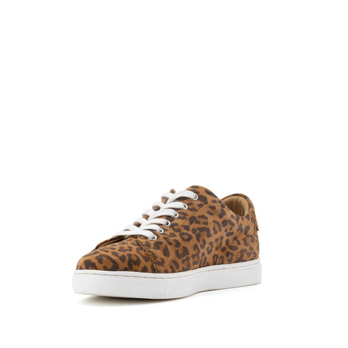 leopard trainers