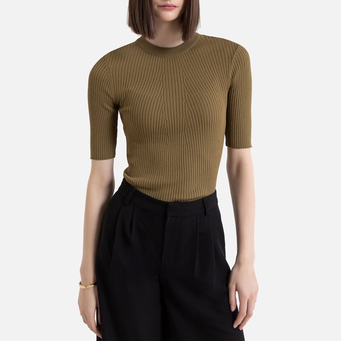 brown crew neck jumper