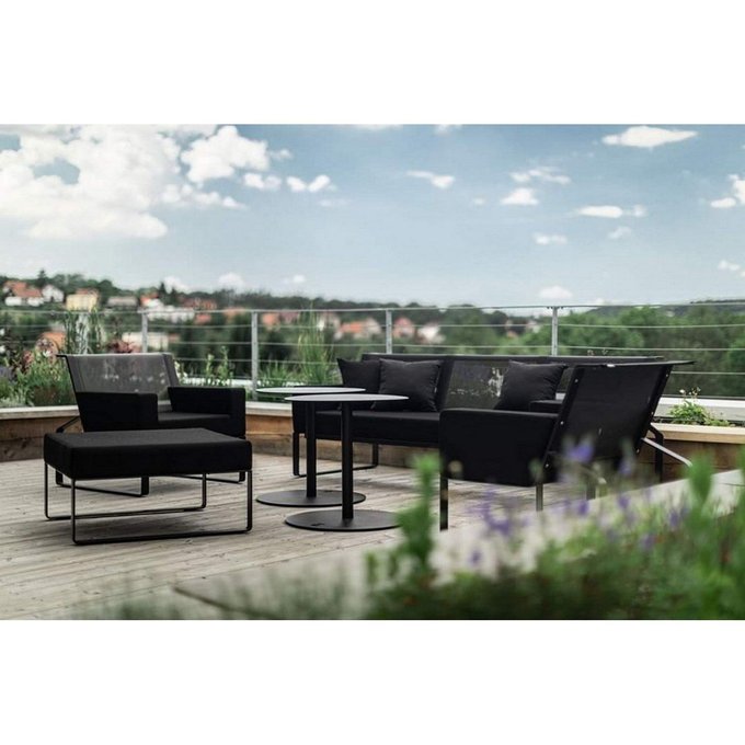 Salon de détente egoe lounge moja et 2 tables basses rondes Pouf ou petite table de jardin terrasse design en métal SPULKA