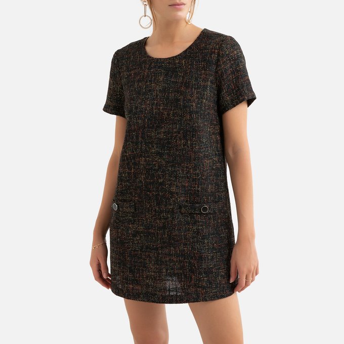 crew neck shift dress