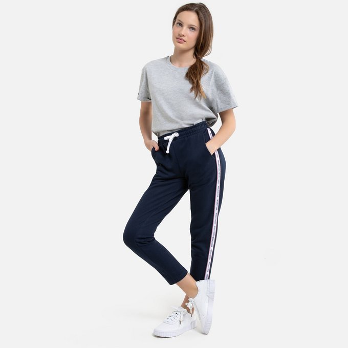 joggers side stripe