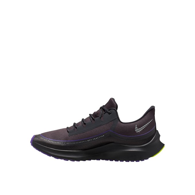 black and grey nike trainers