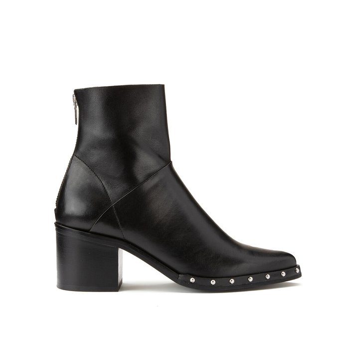 Dacca Pointed Ankle Boots in Leather