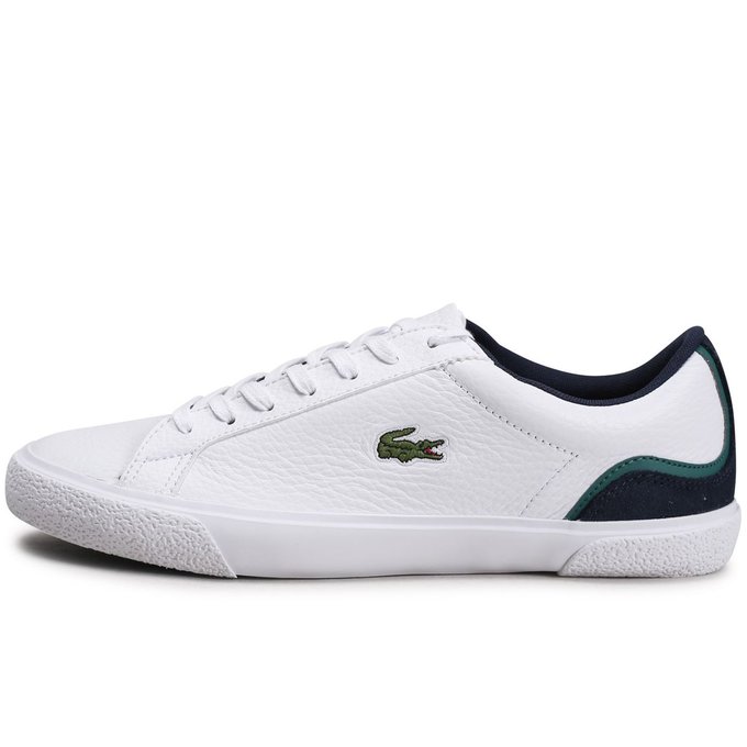 chaussure montante lacoste