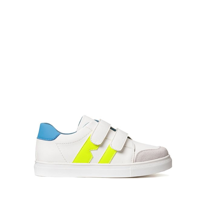 Kids  with Touch 'n' Close Fastening