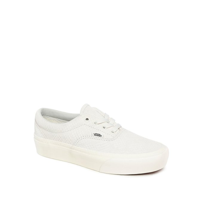 white vans trainers