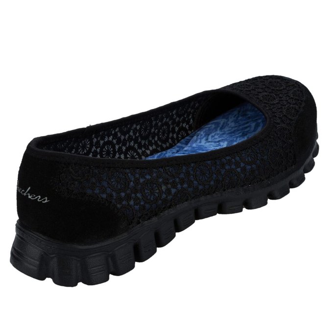 Chaussures Skechers camel,à mémoire de forme, taille 44. Neuf avec étiquette. Chaussures Skechers camel,à mémoire de forme, taille 44. Neuf avec étiquette.