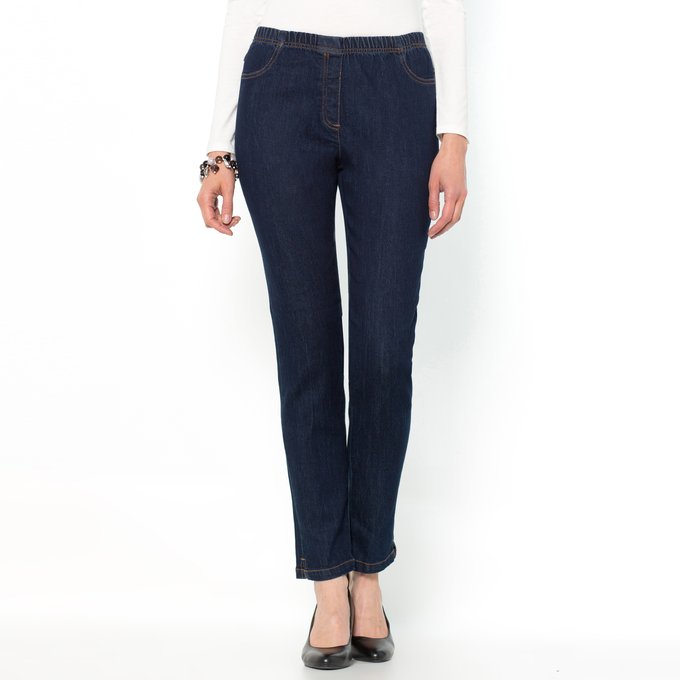 Tapered ankle grazer jeans with 