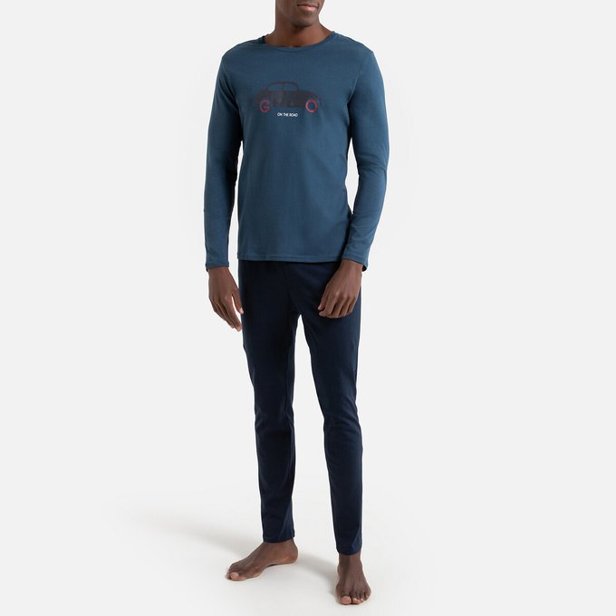 Pijama com impressão no peito