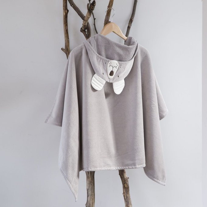 Cape De Bain Koala Eponge Coton 360gr M2 Enfant Modele Brode Gris Tradition Des Vosges La Redoute Cape De Bain Koala Eponge Coton 360gr M2 Enfant Modele Brode Gris Tradition Des Vosges La Redoute