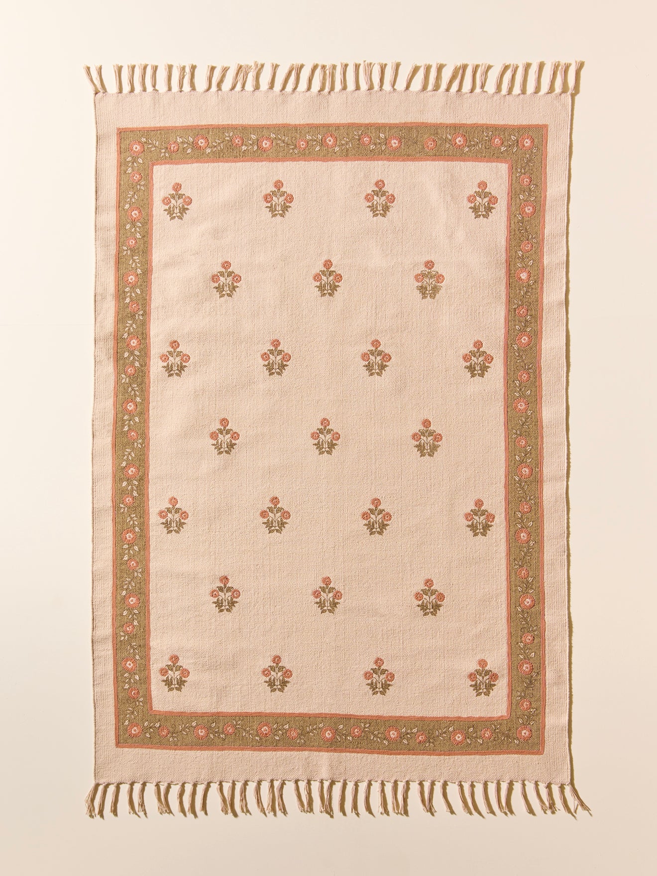 Tapis AGATHE en coton brodé - Grand modèle, CYRILLUS
