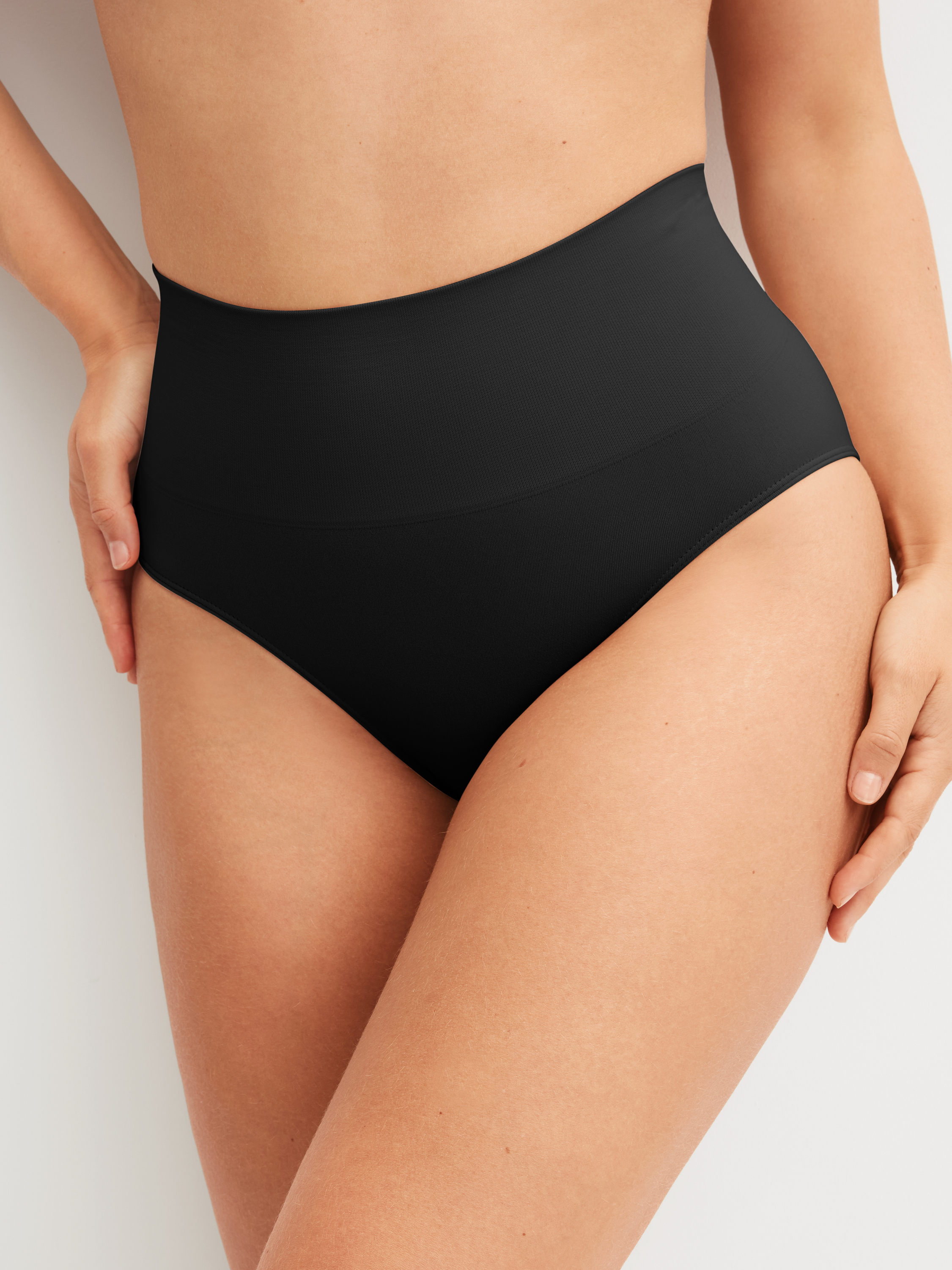 Culotte gainante Polyamide SEAMLESS SHAPE, CALIDA