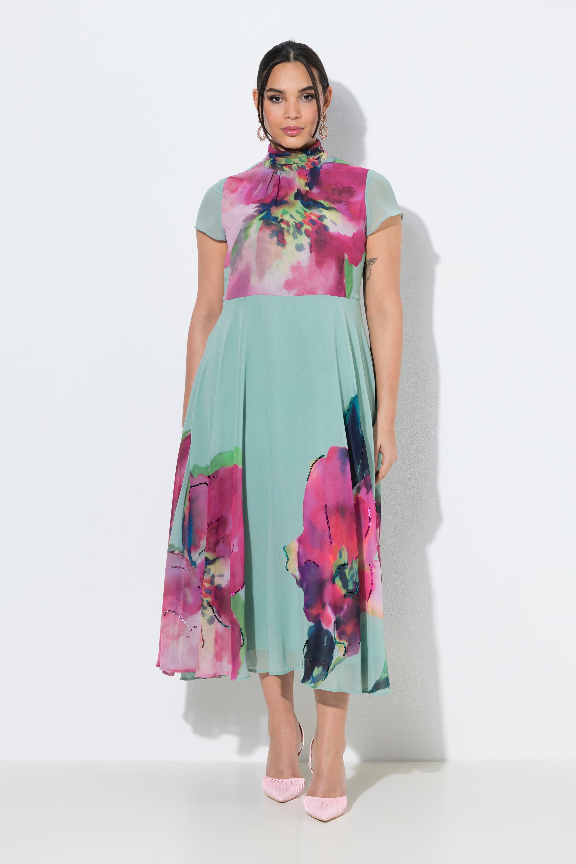 Robe maxi sans manches, col montant, ULLA POPKEN
