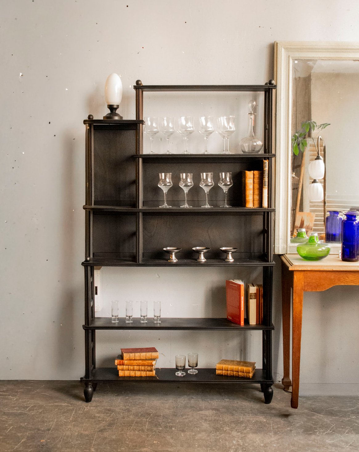 Étagère en bois noir Gaëlle N°860 - Bon état, DEBONGOUT