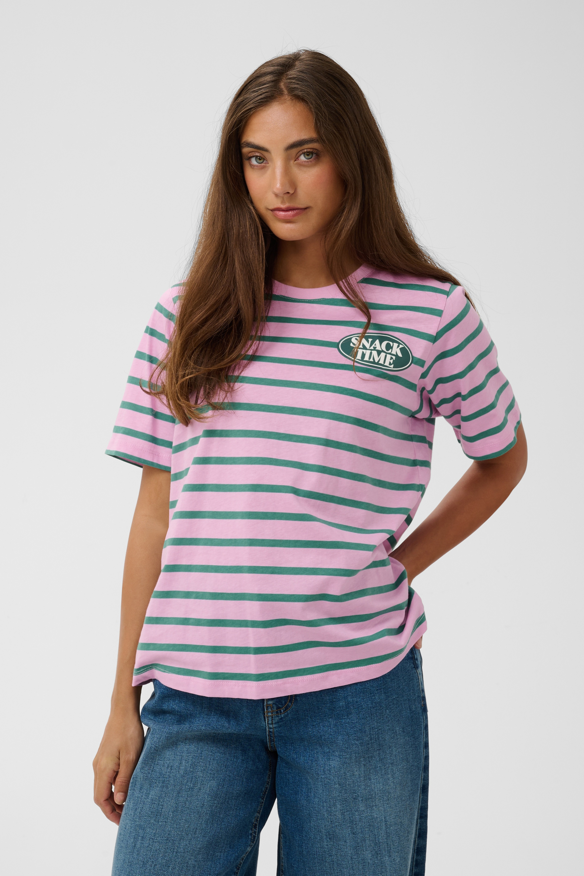 T-shirt, CULTURE