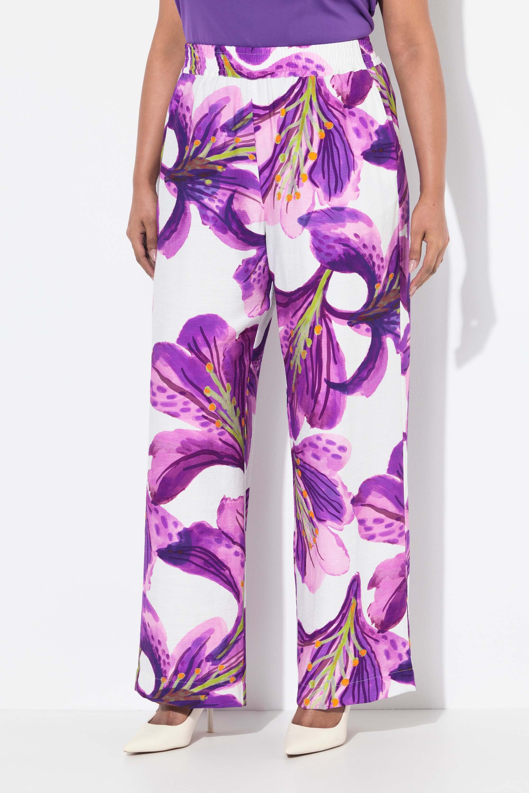 Pantalon à fleurs. Jambe large, ULLA POPKEN