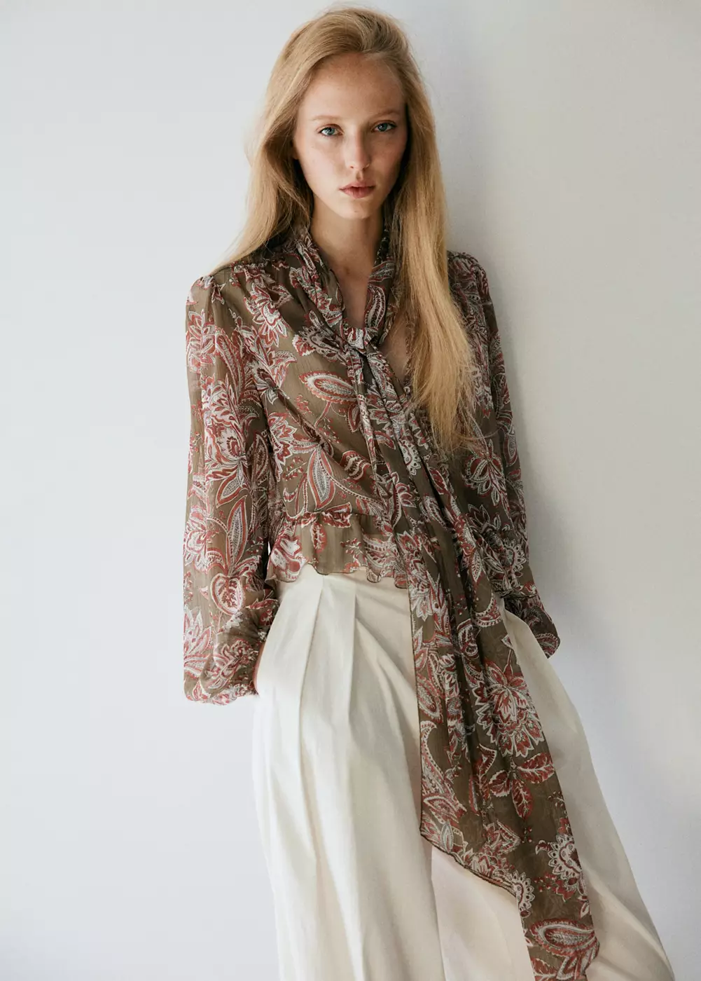 Blouse imprimé floral à nœud, MANGO