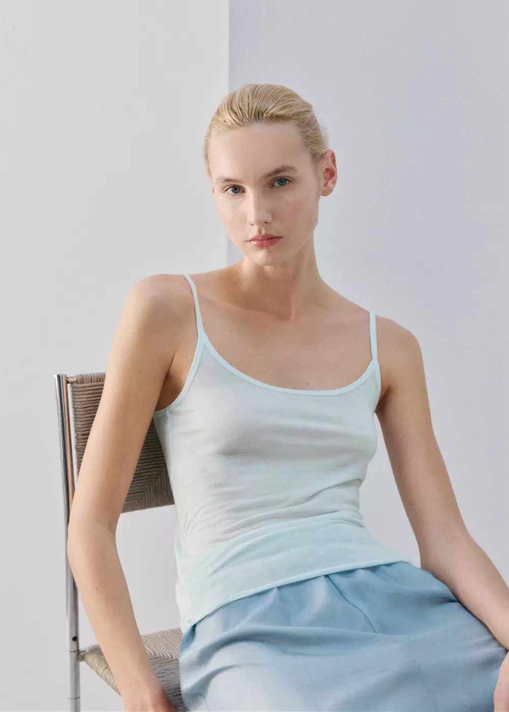 T-shirt micromodal bretelles, MANGO