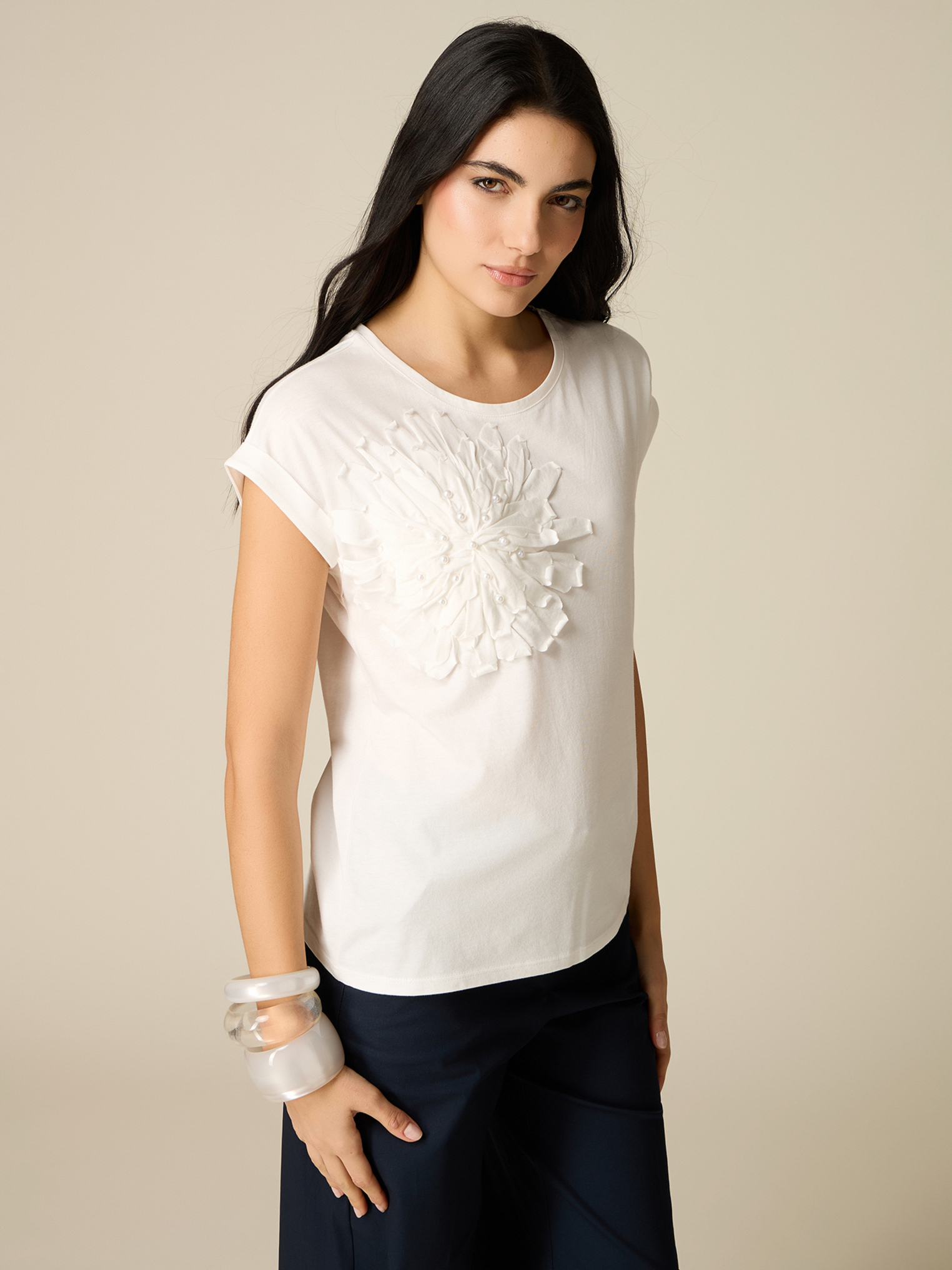T-shirt avec application et perles, OLTRE