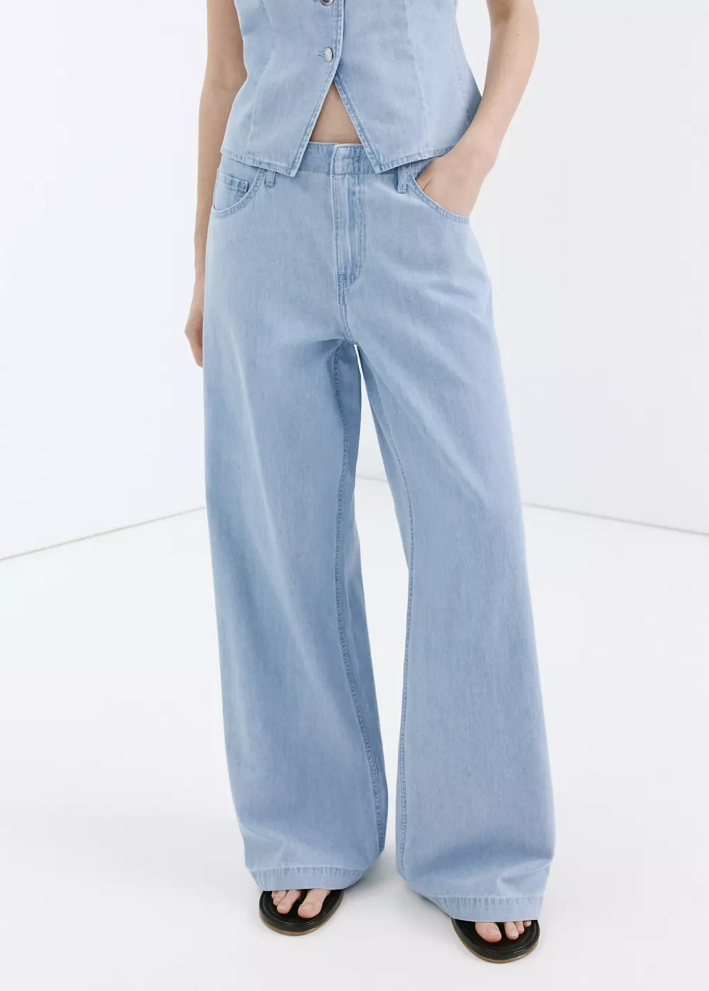 Jean large taille normale, MANGO