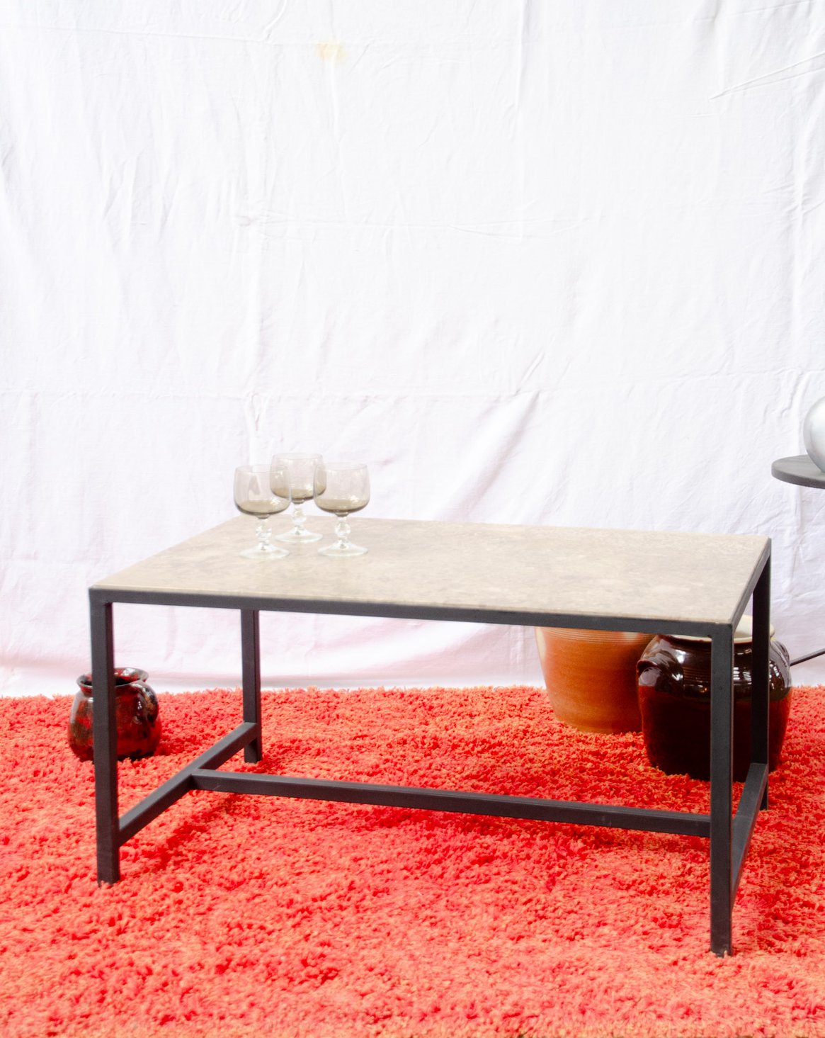 Table basse en marbre et métal Marie-Pierre N°101 - Bon état, DEBONGOUT