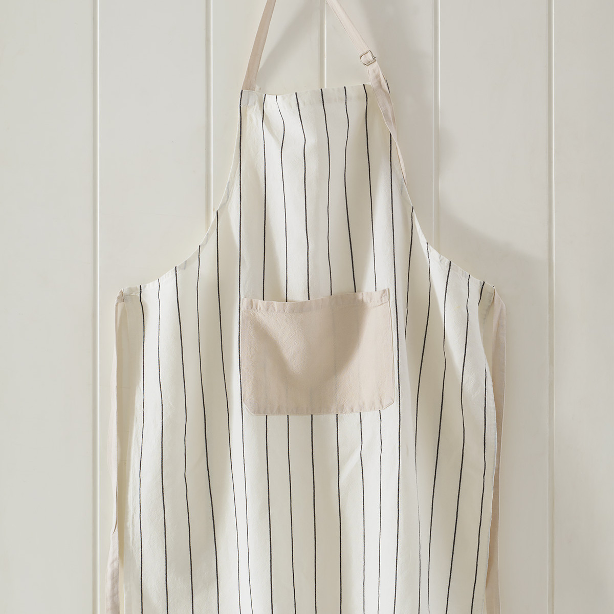 Tablier coton/lin à fines rayures SOFT STRIPES, SENSEI MAISON
