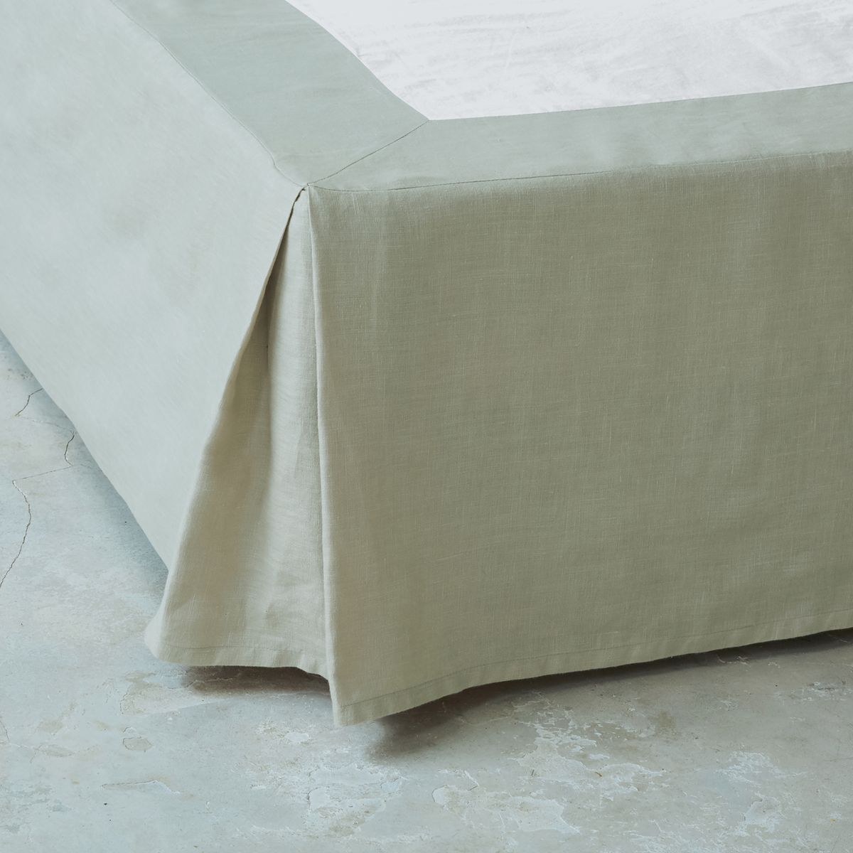 cache sommier 180x200