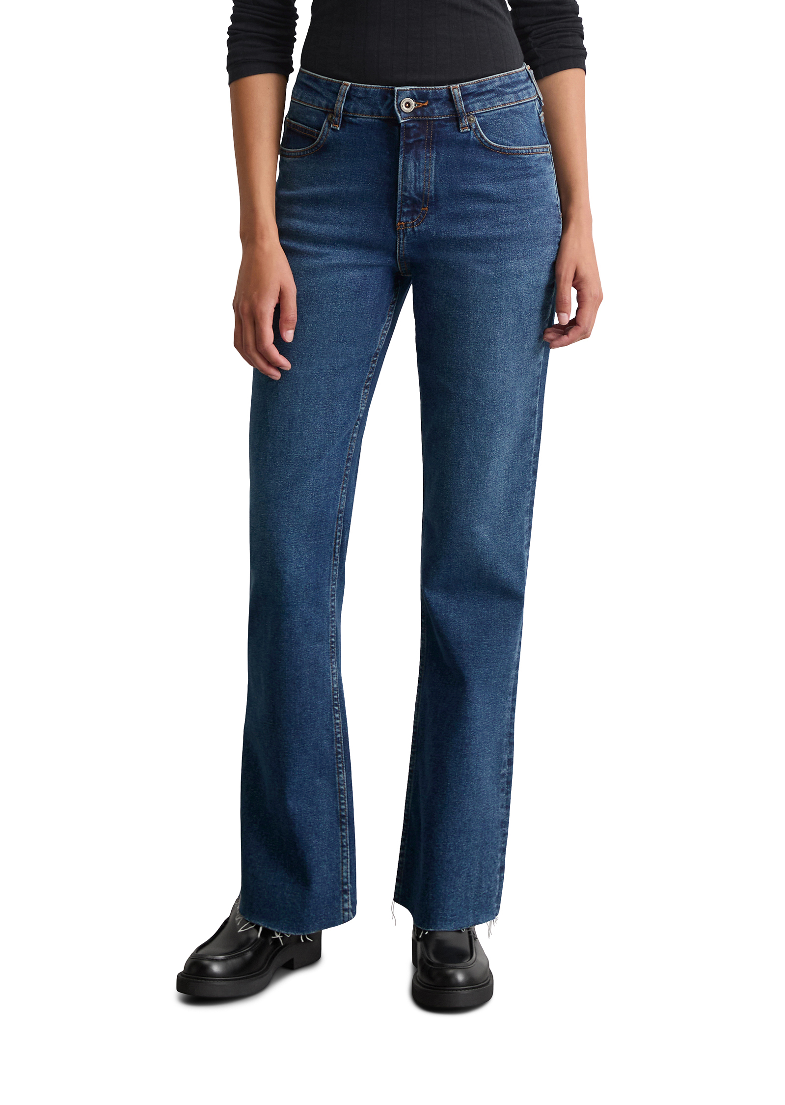 Jeans modèle Kiruna flared en coton organique mélangé stretch, MARC O'POLO