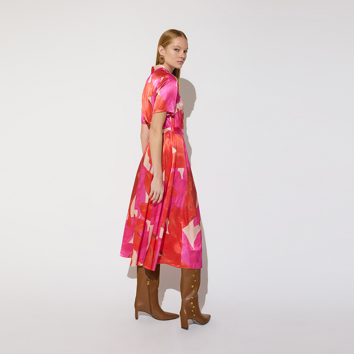 Robe chemise mi-longue imprimé floral à  ceinture, LOLA CASADEMUNT