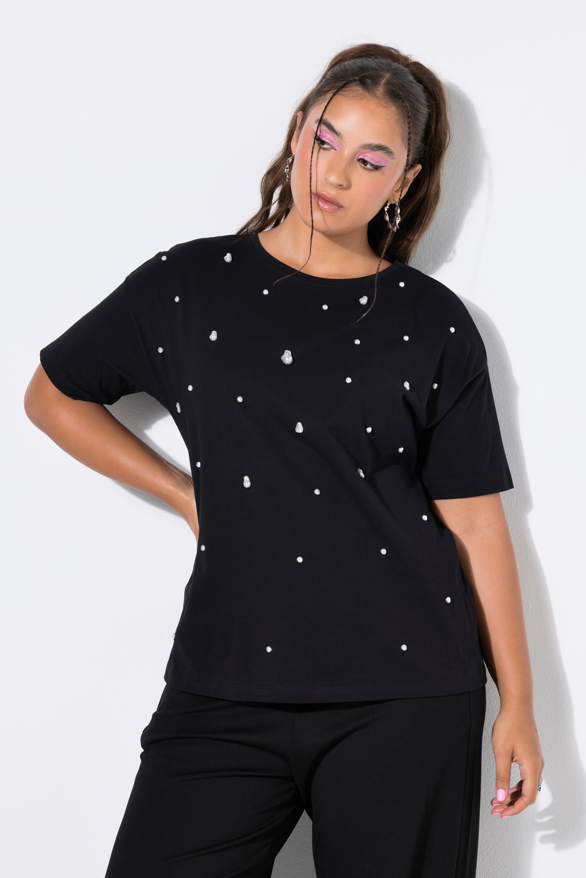 t-shirts, coupe oversize, perles décoratives, STUDIO UNTOLD