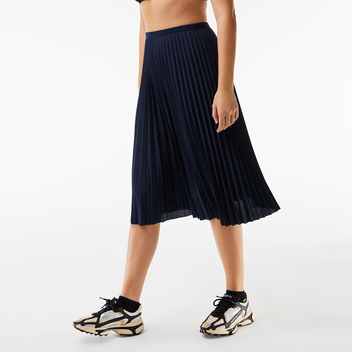 Pleated knee outlet length skirt uk