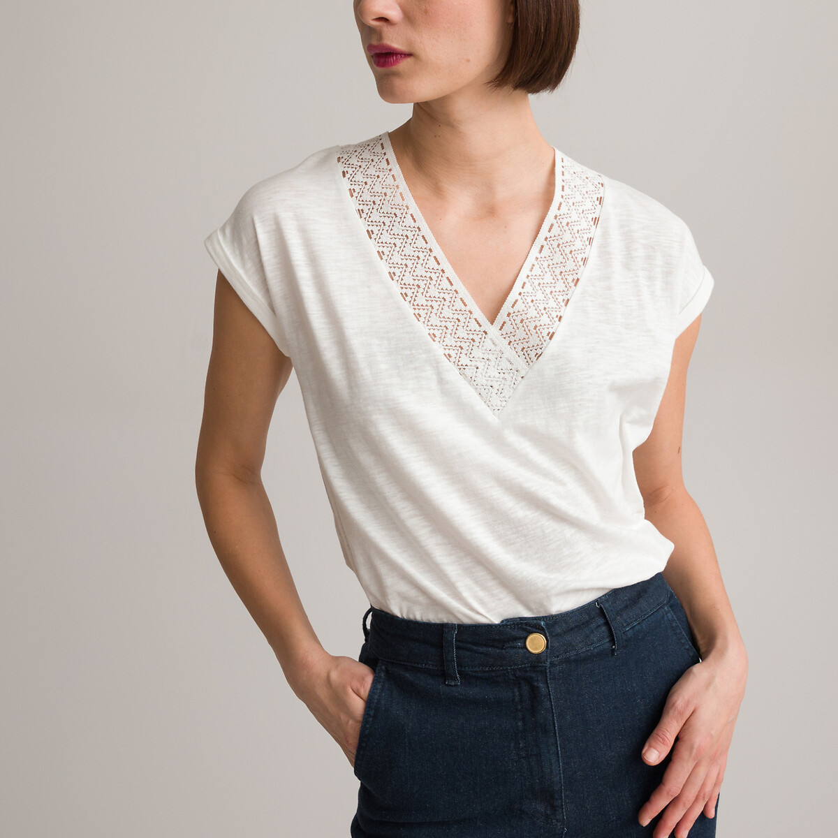 Cotton Macrame Detail T-Shirt with V-Neck and Short Sleeves