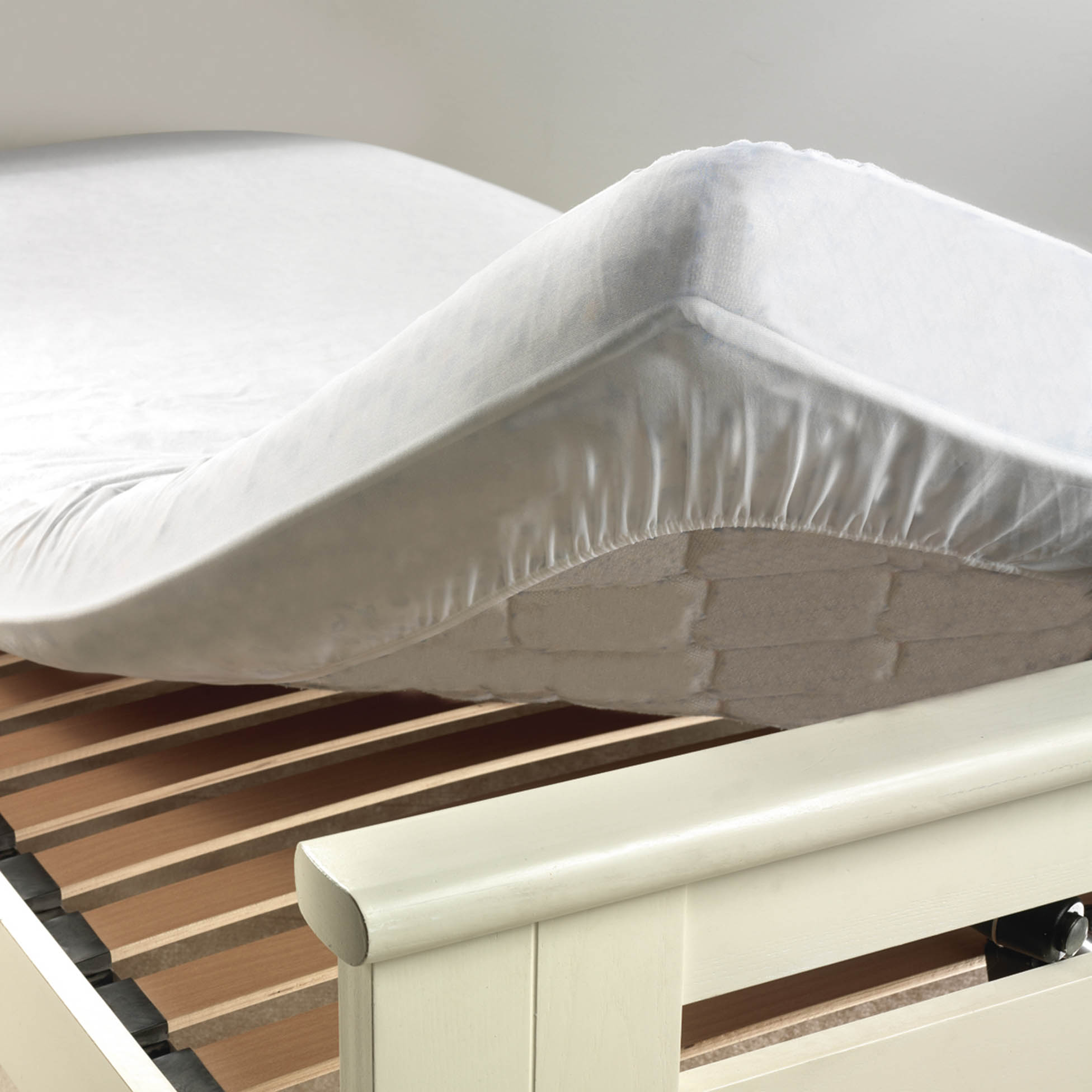 Protege Matelas Eponge Peva Ponny 140 x 190 cm, EDEN